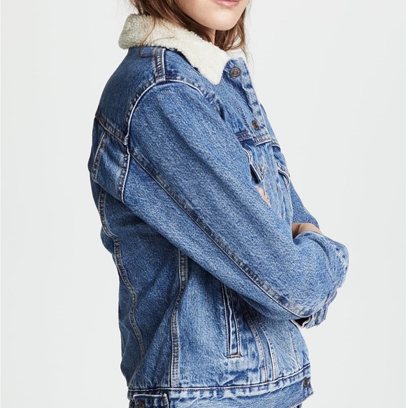 LEVIS SHERPA LINED JACKET - Picture 2 of 14